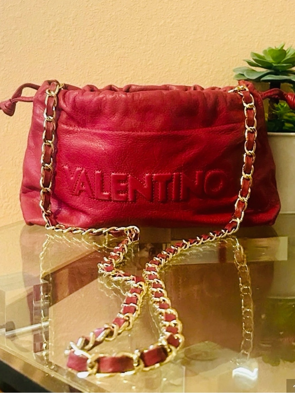 🍷✨ Valentino Burgundy Leather Gold Chain Crossbody + Dust Bag ✨🥂